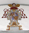 Palast Hohenems Wappen Kardinal.jpg