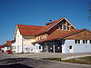 Neues Rathaus mit Feuerwehrhaus im Zentrum von Schwabsoien