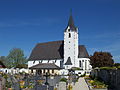 Mitterkirchen Pfarrkirche Apostel Andreas und Friedhof.jpg