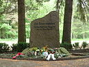 Roederhof-Memorial.JPG