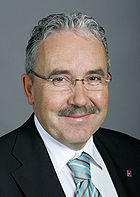 Parteipräsident Hans Grunder