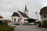 Kath. Pfarrkirche Mariä Himmelfahrt und Friedhof
