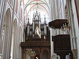 Schweriner Dom Orgel.jpg