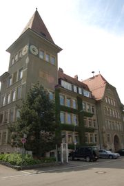 Hans-Thoma-Gymnasium.jpg