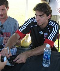 Jakovic bei einer Autogrammstunde in Maryland (2009)