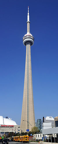 Toronto - ON - CN Tower (Bremner Blvd).jpg