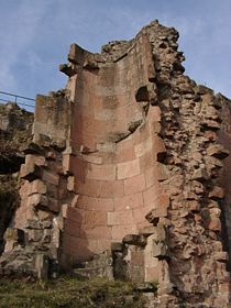 Treppenturm auf Burg Neidenfels