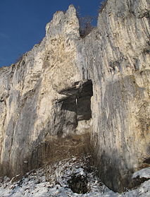 Burghöhle von Norden