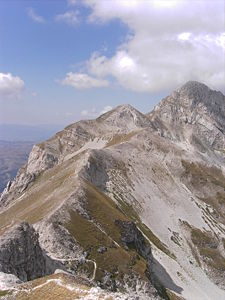 Pizzo Cefalone (im Bild oben rechts) vom Monte Portella aus