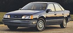 Ford Taurus Sedan (1986–1989)