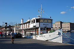 Motorschiff Diana in Stockholm