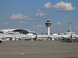 Vorfeld Terminal 1 I.JPG