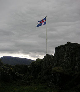 Búrfell hinter dem Lögberg der Almannagjá, Þingvellir