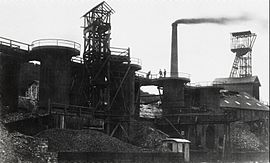 Fördergerüst und Verladeanlagen der Grube Stahlseifen um 1910