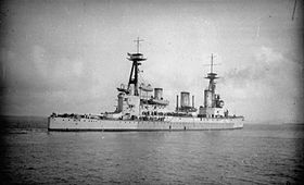 HMS Indefatigable  auf der Fahrt durch Küstengewässer kurz vor der Skagerrakschlacht