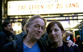 Das Leben ist zu lang (Österreichpremiere 2010.09.01) Meret Becker, Markus Hering.jpg