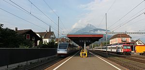 Bahnhof Brunnen.jpg