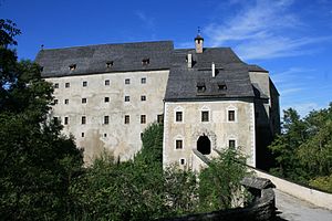 Burg Altpernstein.jpg