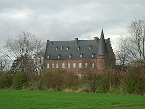 Südansicht der Burg Binsfeld