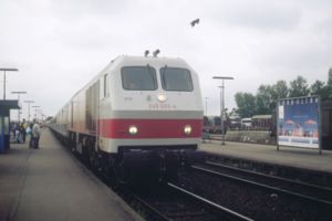 DB 240 003-4 im Bahnhof Niebüll