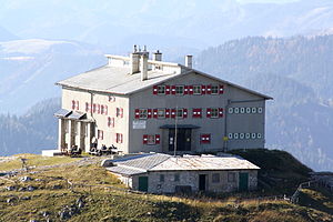 Das Habsburghaus auf der Rax (Südostansicht)