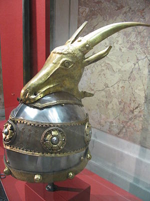 Helmet of Skanderbeg.JPG