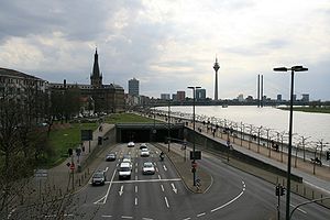  Rheinufertunnel
