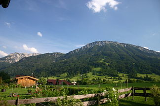 Der Breitenberg bei Pfronten vom Tal aus gesehen