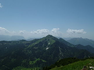 Hochgern vom Gipfel des Hochfelln aus gesehen