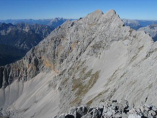 Die Westliche (links) und Östliche Praxmarerkarspitze von der Kaskarspitze