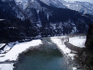 Kurobe River in Unaduki Hotspot 001.jpg
