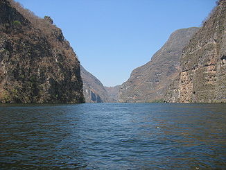 Der Fluss im Cañón del Sumidero