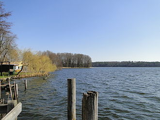 Schwarzer See vom Westufer in Schwarz
