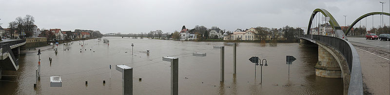 Hochwasser Minden 2010.jpg