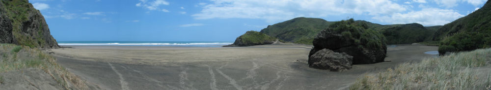Anawhata beach
