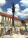 Dreifaltigkeitssäule Karmeliterplatz Graz.jpg