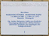 Gedenktafel Marienstr 15 (Lichf) Marianne Hapig.jpg