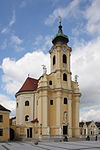 Kath. Pfarrkirche Kreuzerhöhung mit Kirchhof- sowie Terrassenanlage mit Figuren