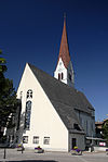 Kath. Pfarrkirche hl. Johannes d. T. und ehem. Friedhof