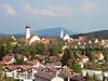 Ortsansicht von Schongau (von Westen) mit dem Hohen Peißenberg im Hintergrund