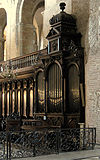 Toulouse - St-Sernin - Choir Organ2.jpg