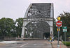 Washington ave bridge waco 2008.jpg