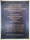 Gedenktafel ermordete Polizisten Spandau 2011.jpg
