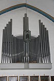 Frontal view pipe organ St. Kilian-church (Welda).JPG