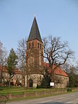 Dorfkirche Biesdorf suedwest.jpg
