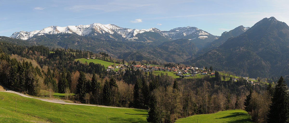 Kehlegg vor dem Dornbirner First, gesehen von der Schwende