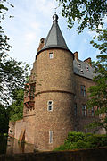 Burg-Konradsheim-Nordwestturm.JPG