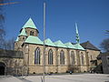 Essener Münster: Domkirche mit Kreuzgang und Atrium, Kreuzigungsgruppe, St. Johannes