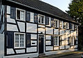 Haus Angerstrasse 8 in Duesseldorf-Urdenbach, von Norden.jpg