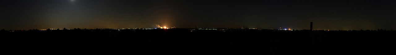 360-Grad-Panorama von der Schurenbachhalde bei Nacht